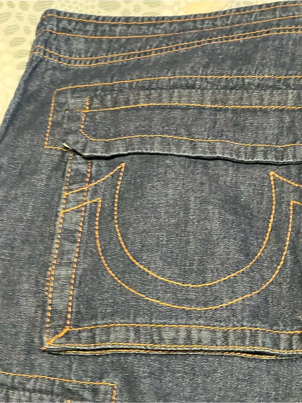 True Religion shorts sz 40